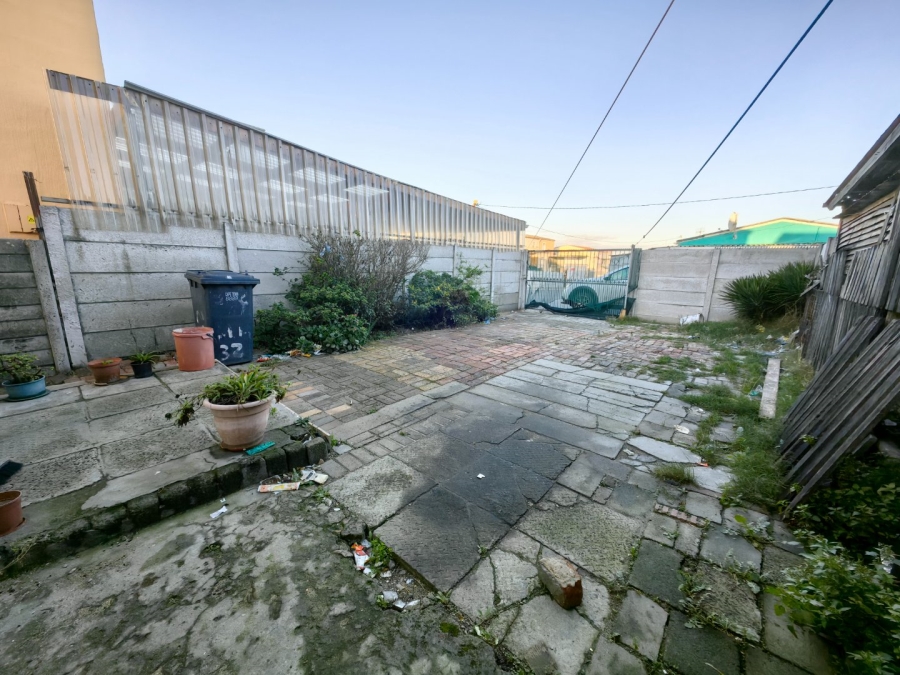 3 Bedroom Property for Sale in Eastridge Western Cape